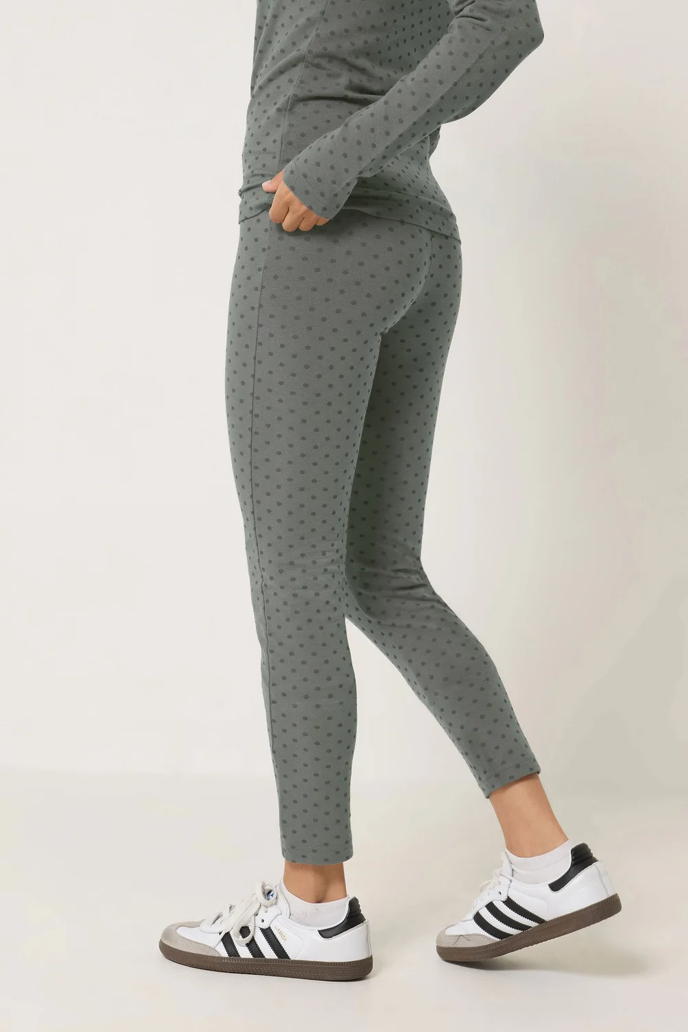 PixieGirl Petite 2 Pack Black & Grey Polka Dot Leggings - 8/L27 Image 4