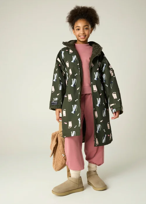 Regatta Khaki Junior Waterproof Changing Robe (3-13 years) - 9-13 Yrs Image 3