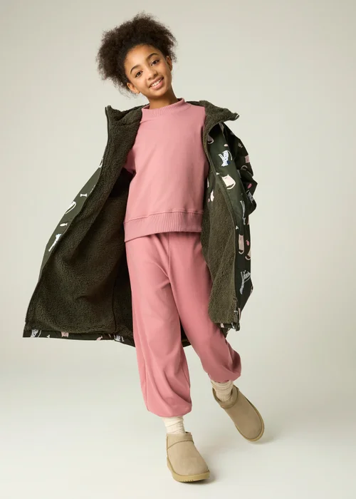 Regatta Khaki Junior Waterproof Changing Robe (3-13 years) - 9-13 Yrs Image 4