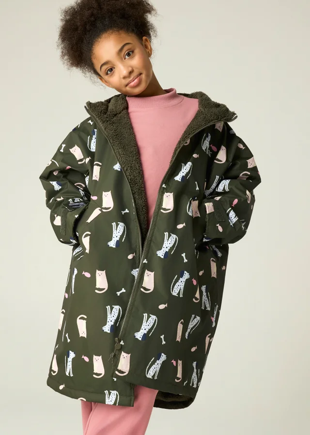 Regatta Khaki Junior Waterproof Changing Robe (3-13 years)