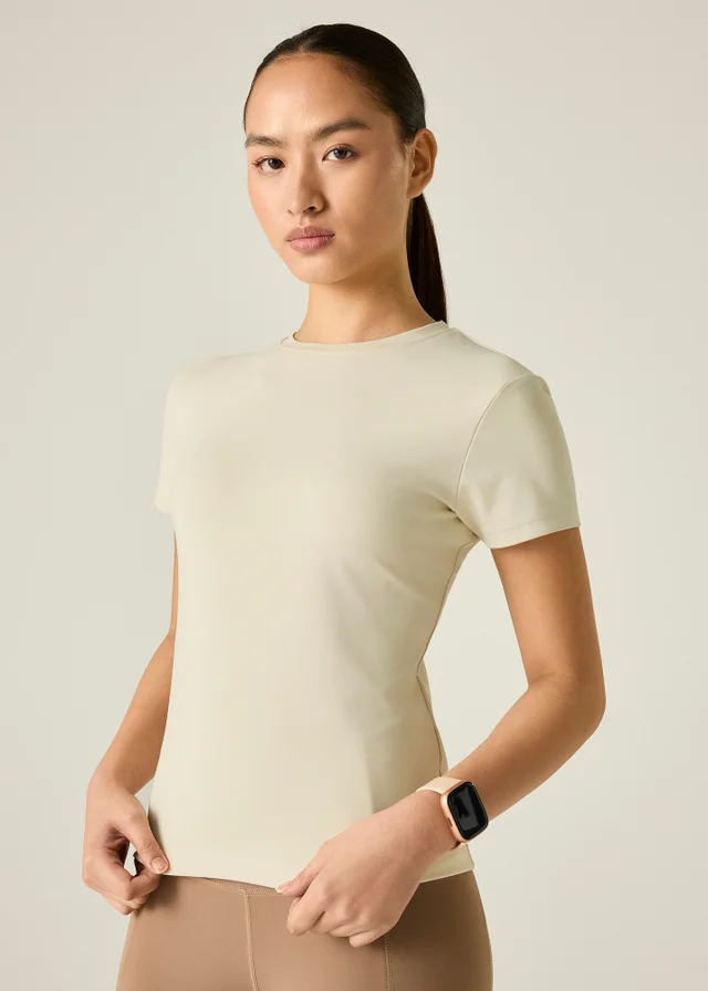 Dare 2B Beige Refresh Odour Control T-Shirt