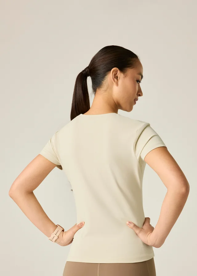 Dare 2B Beige Refresh Odour Control T-Shirt