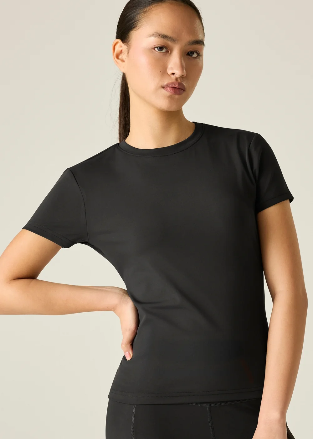 Dare 2B Black Refresh Odour Control T-Shirt - 18 Image 4
