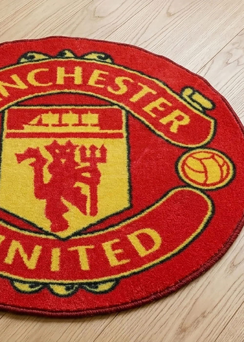 Manchester United Red Crest Rug - One Size Image 2