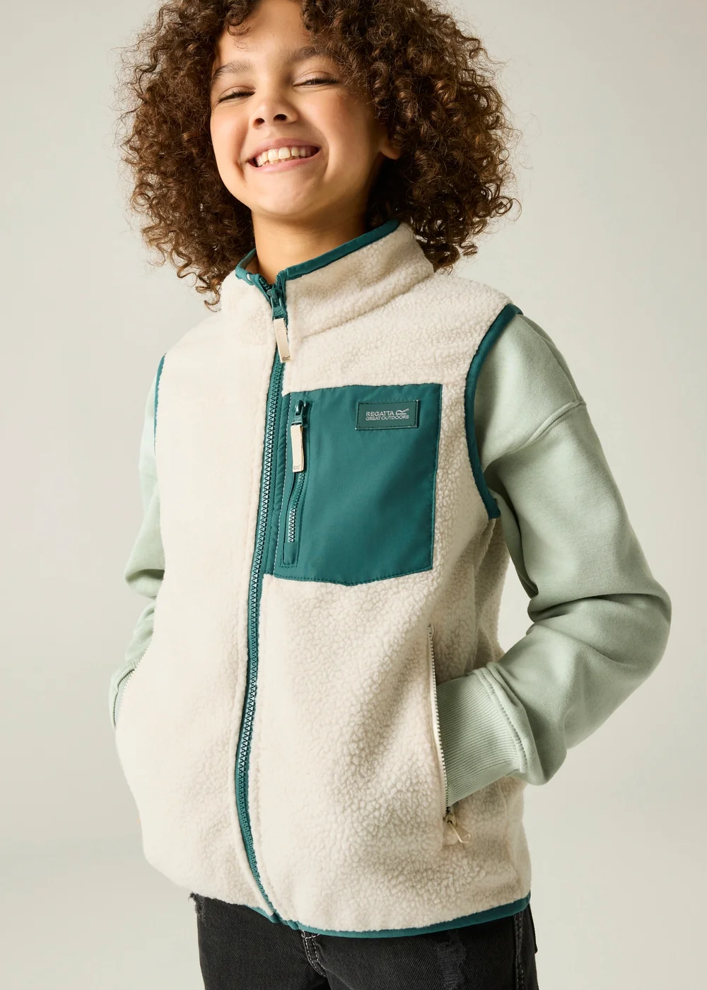 Regatta Cream Frankie Warm Junior Lightweight Bodywarmer (3-13 years) - 9-10 Yrs Image 4