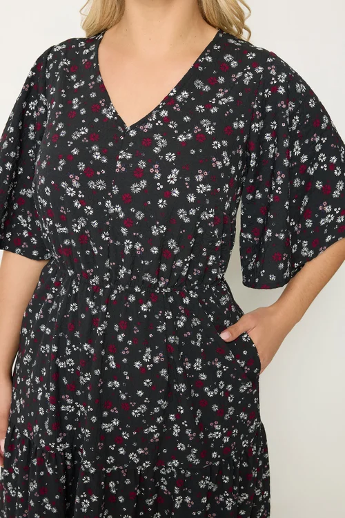 Yours Curve Black Ditsy Floral Textured Maxi Dress - 14 Image 4