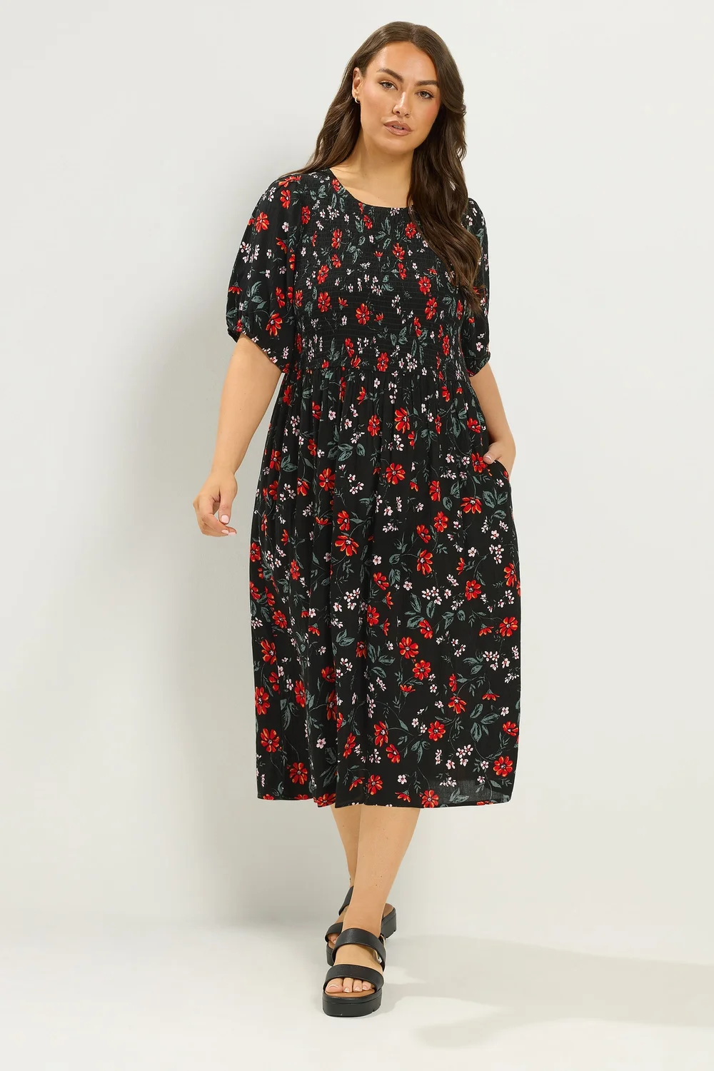Yours Curve Black Floral Puff Sleeve Shirred Dress - 22-24 Image 2