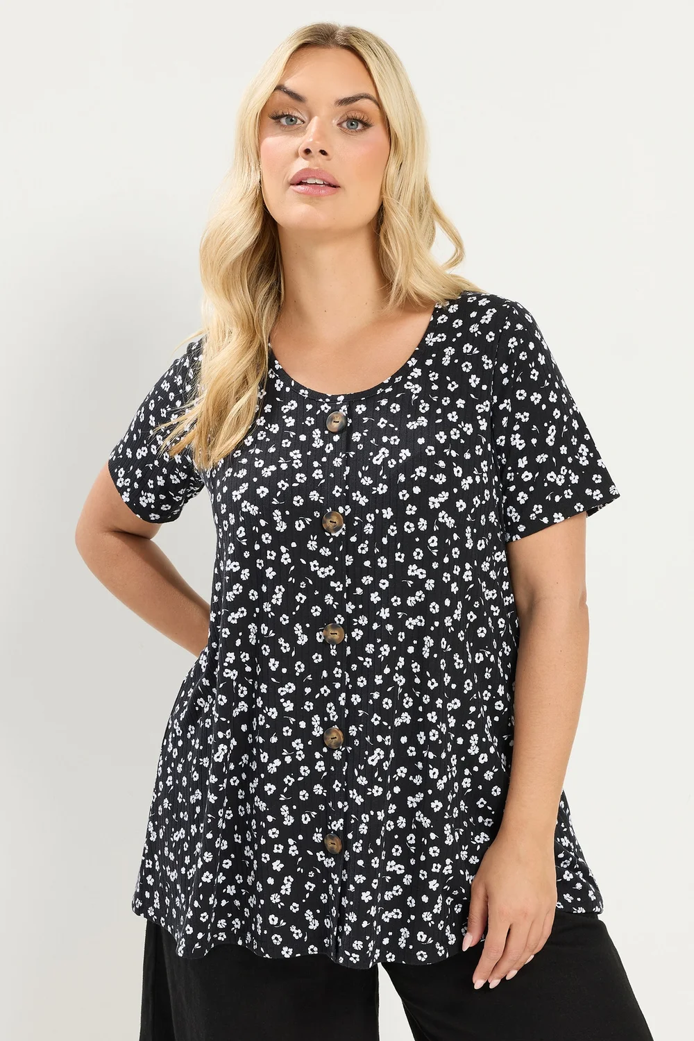Yours Curve Black & White Ditsy Floral Ribbed T-Shirt - 20 Image 1