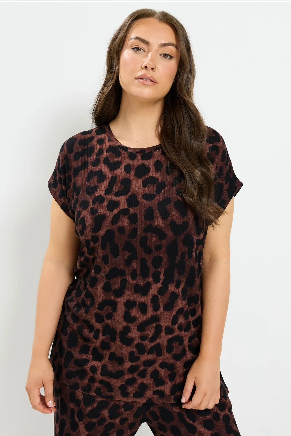 Yours Curve Brown Leopard T-Shirt - 20 Image 2