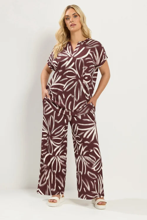 Yours Curve Chocolate Brown Abstract Print Blouse - 22-24 Image 3