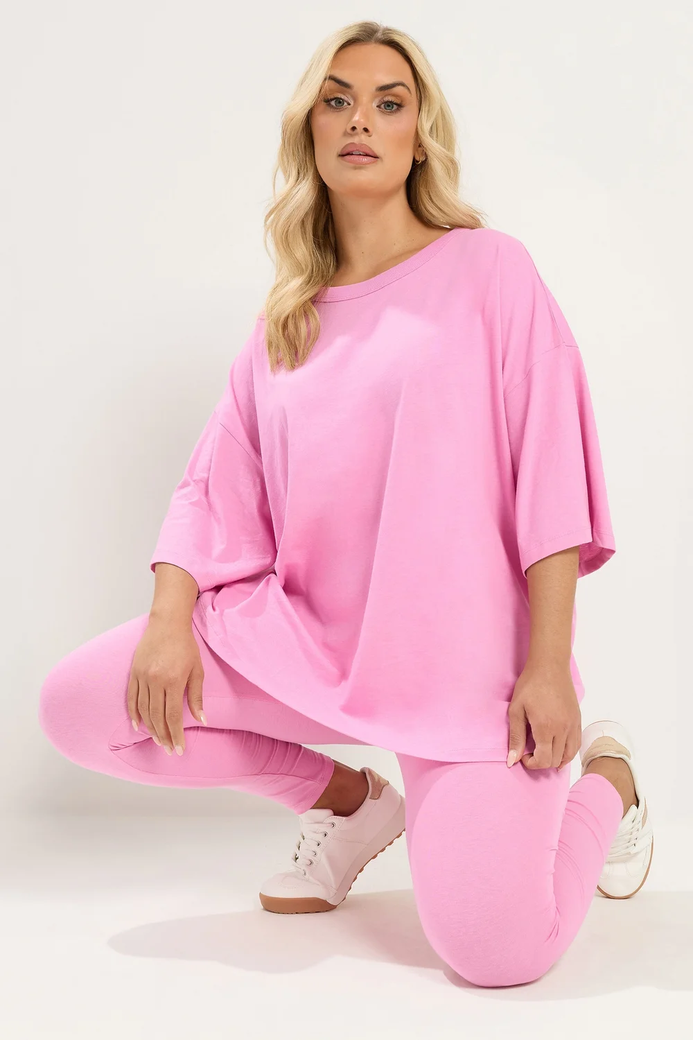 Yours Curve Pink Oversized Boxy T-Shirt - 16 Image 2