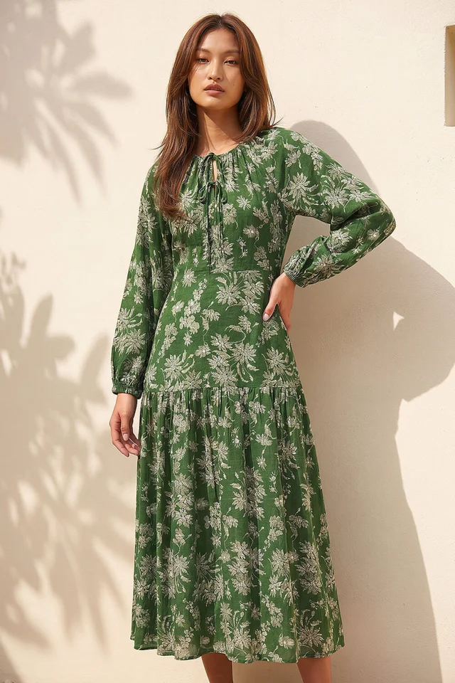Roman Green Floral Keyhole Tie Midi Dress