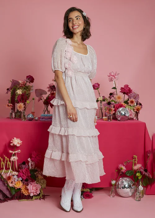 Neon Rose Soft Pink Corsage Detail Tiered Silhouette Midaxi Dress - M Image 1