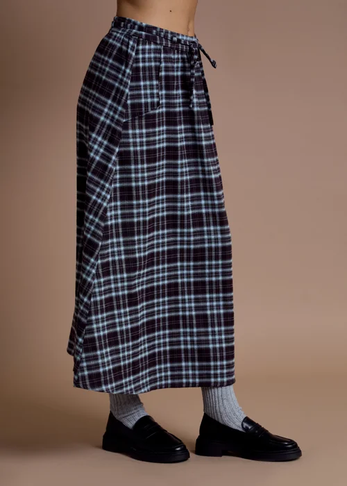 Neon Rose Navy Check Midaxi Co-Ord Skirt - XS Image 5