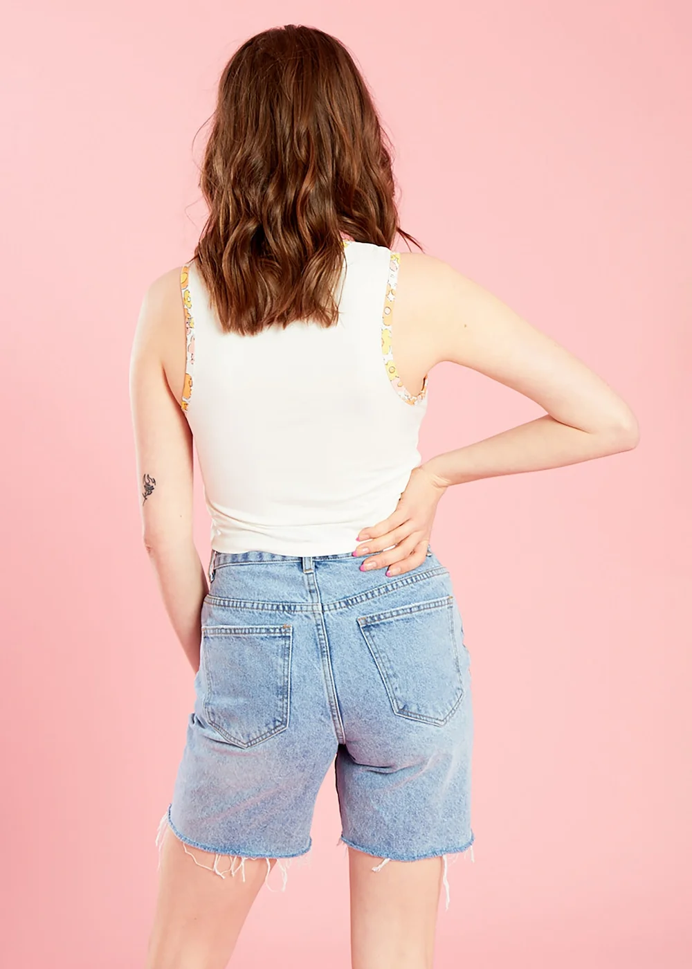 Neon Rose White Happy Thoughts Cotton Graphic Tank Top - S Image 2