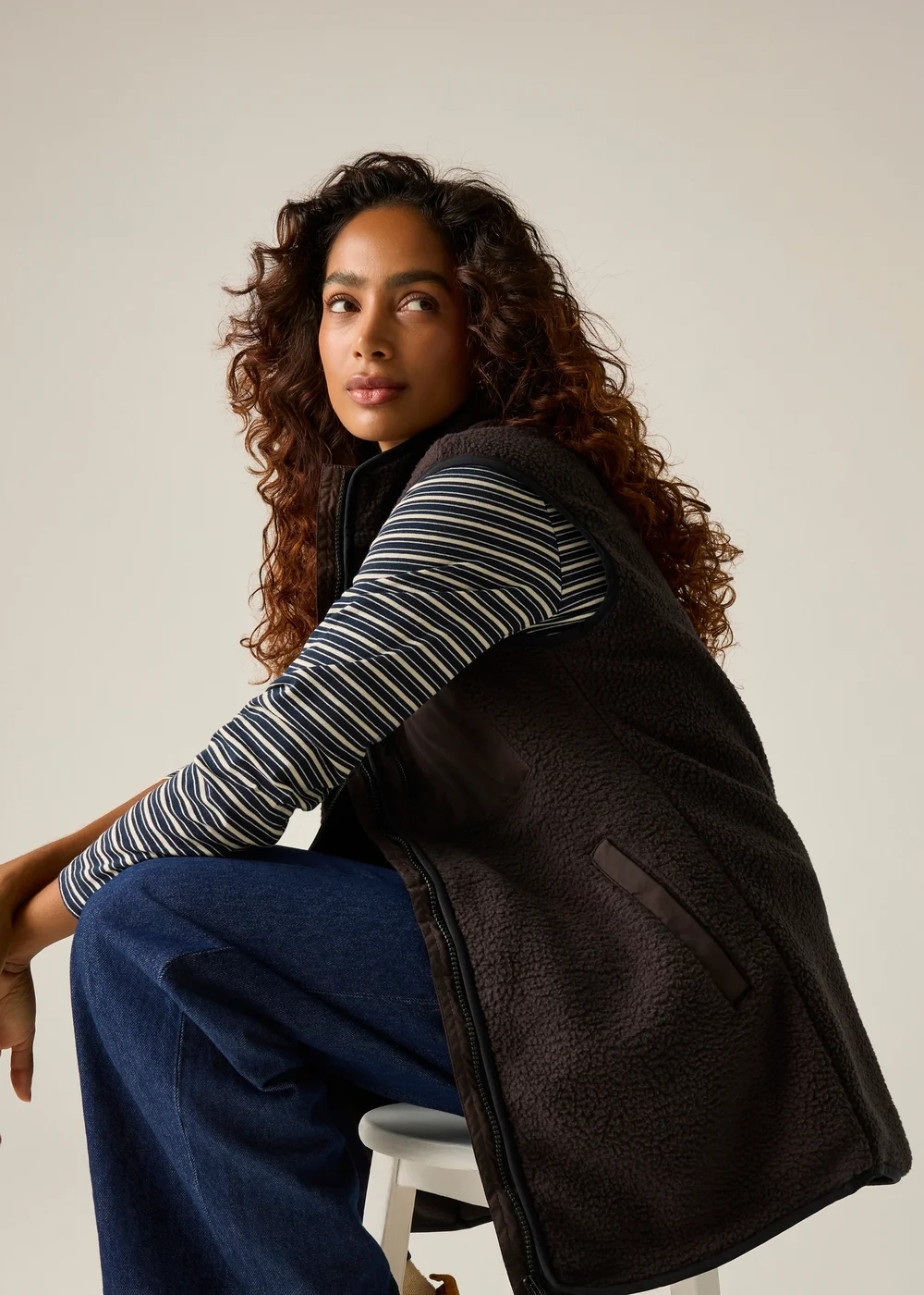 Regatta Chocolate Brown Frankie Borg Longline Soft Bodywarmer - 10 Image 4