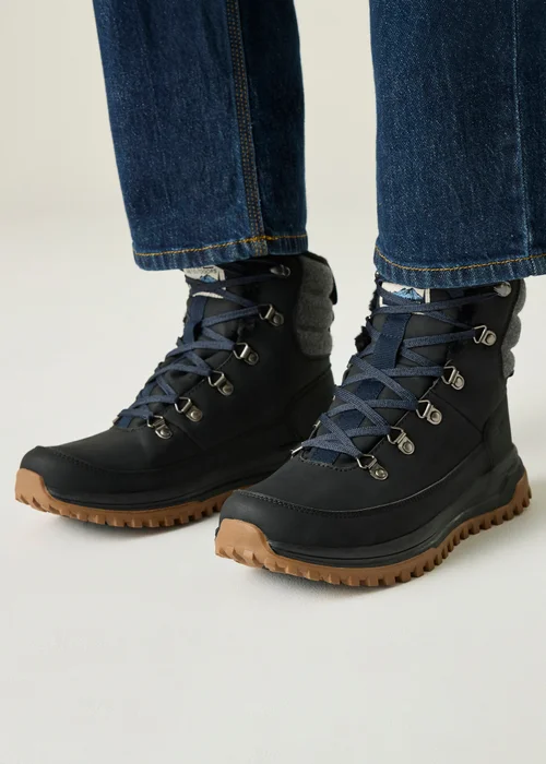 Regatta Black Winsfield Isotex Waterproof Boots - 9 Image 4