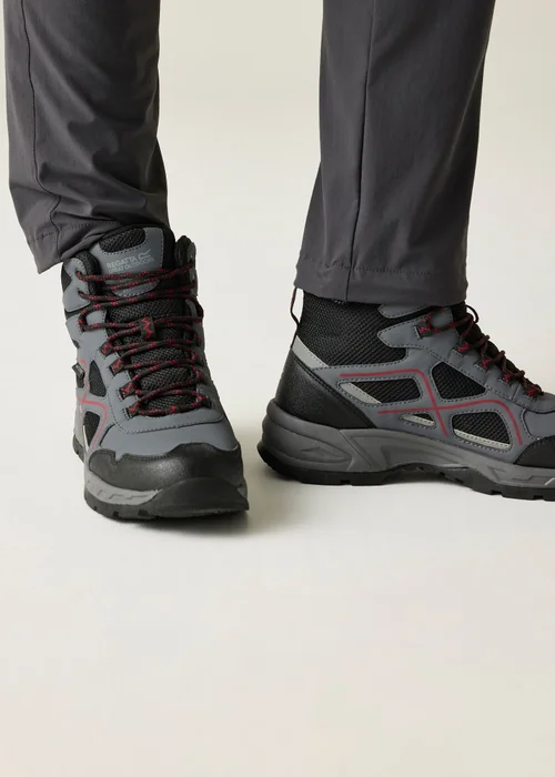 Regatta Grey/Black Vendeavour Isotex Waterproof Boots - 12 Image 4