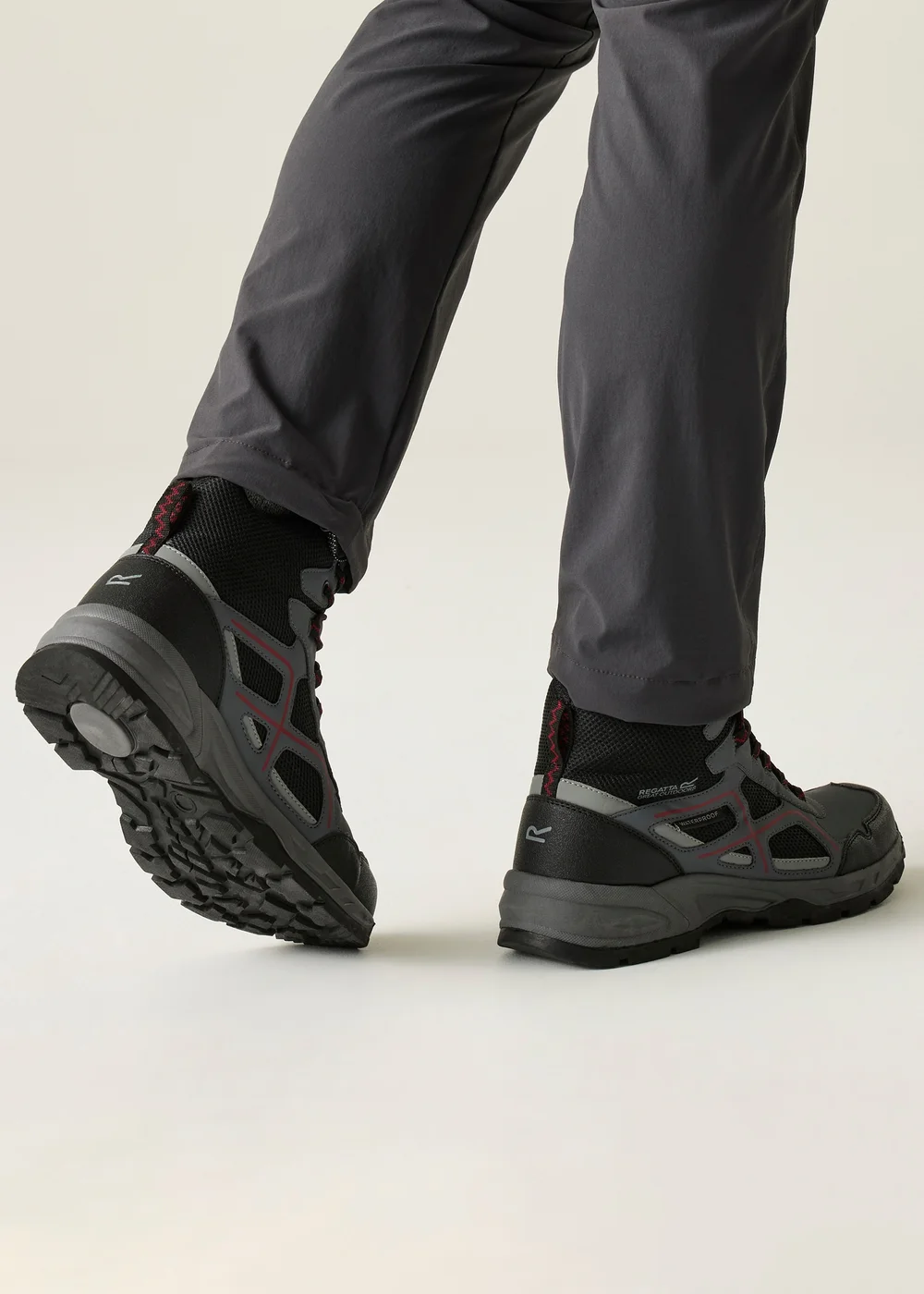 Regatta Grey/Black Vendeavour Isotex Waterproof Boots - 12 Image 3