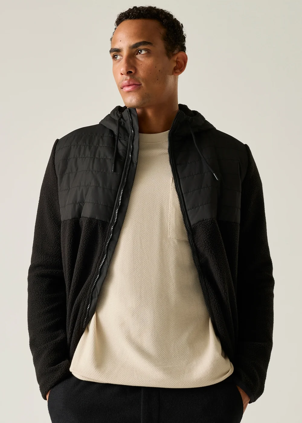 Regatta Black Frankie Borg Hybrid Insulated Fleece - S Image 5