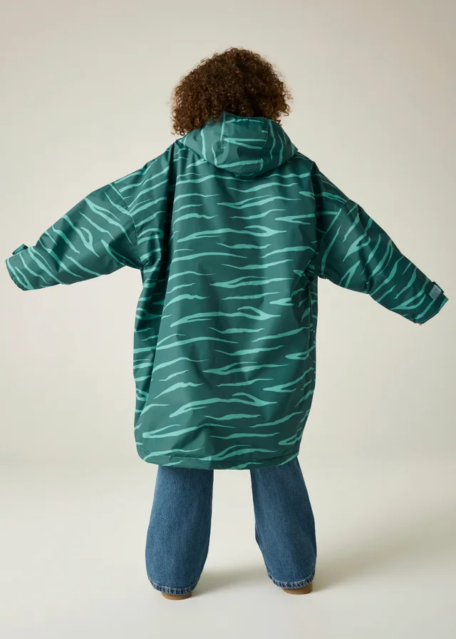 Regatta Turquoise Junior Waterproof Changing Robe (3-13 years)