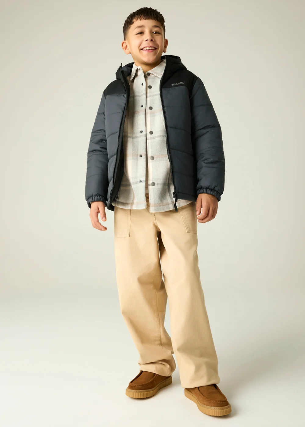 Regatta Black/Grey Lofthouse Insulated Jacket (3-13 years) - 7-8 Yrs Image 3