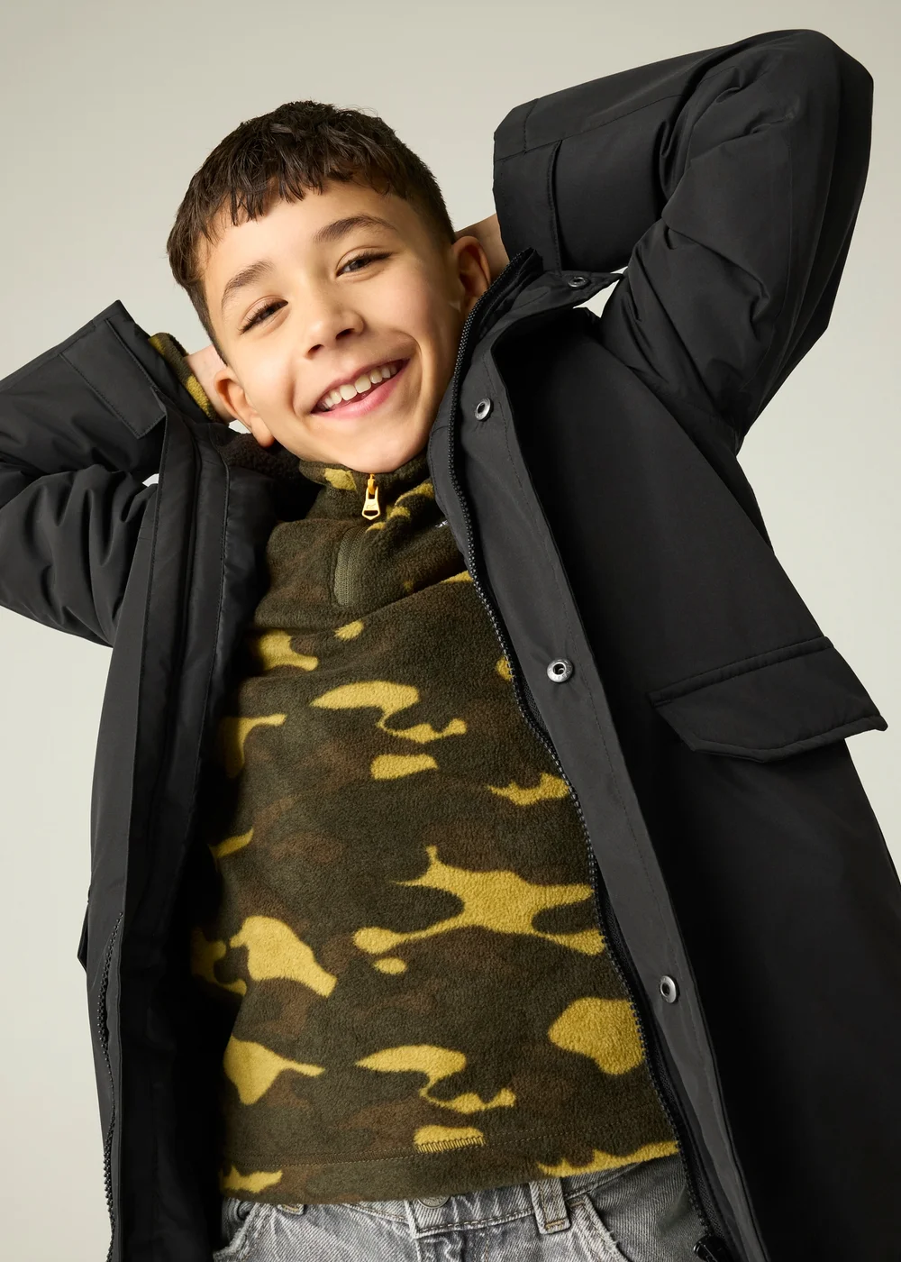 Regatta Black Farbank II Isotex Waterproof Jacket (3-13 years) - 5-6 Yrs Image 5