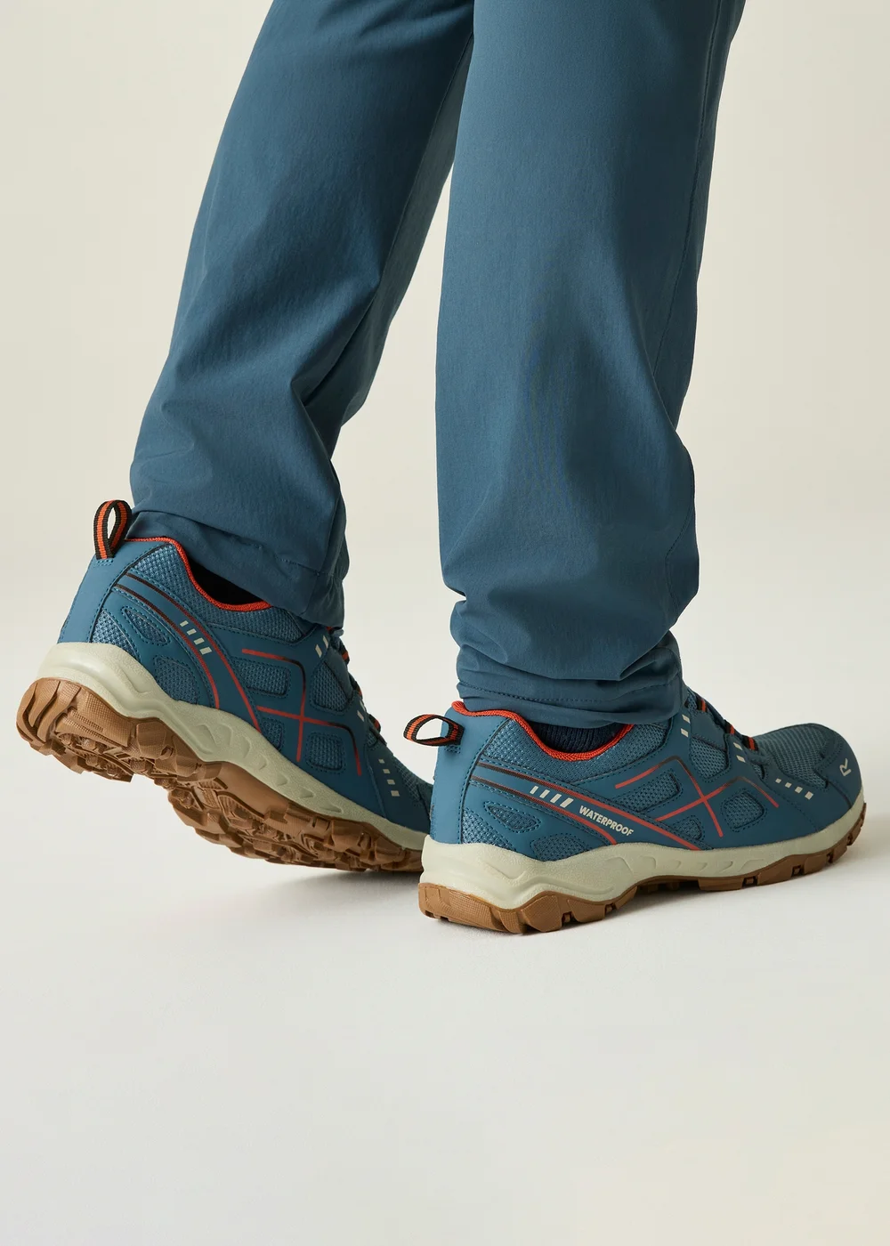Regatta Blue Vendeavour Waterproof Shoes - 7 Image 3