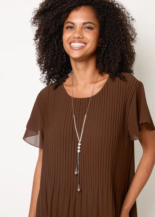 Blue Vanilla Brown Pleated Short Sleeve Top - M/L Image 3