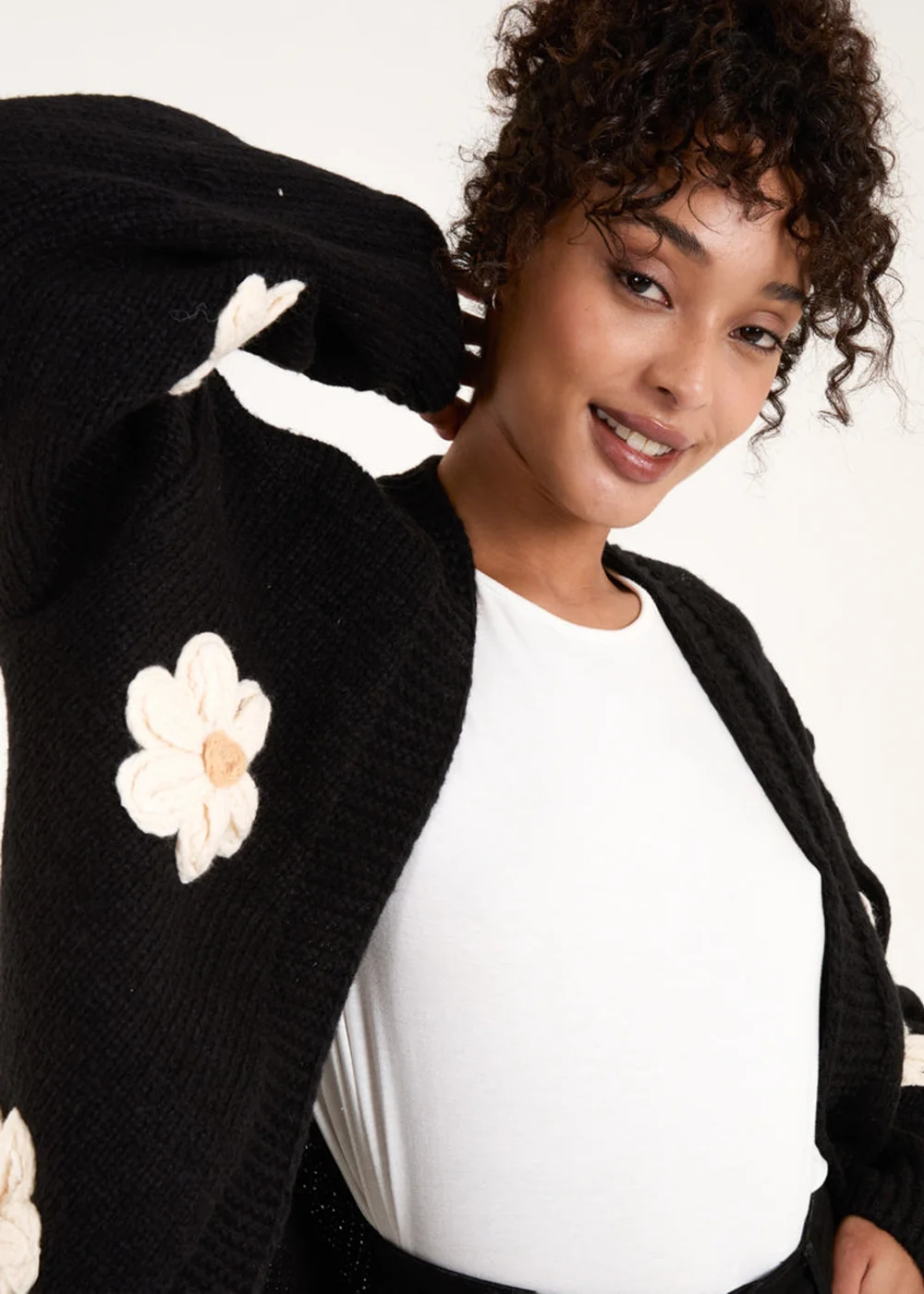 Blue Vanilla Black Daisy Large Flower Cardigan - M/L Image 2
