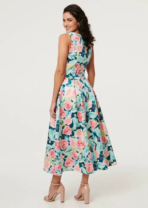 Izabel London Multi Blue Floral Sleeveless Pleat Front Midi Dress - 18 Image 3
