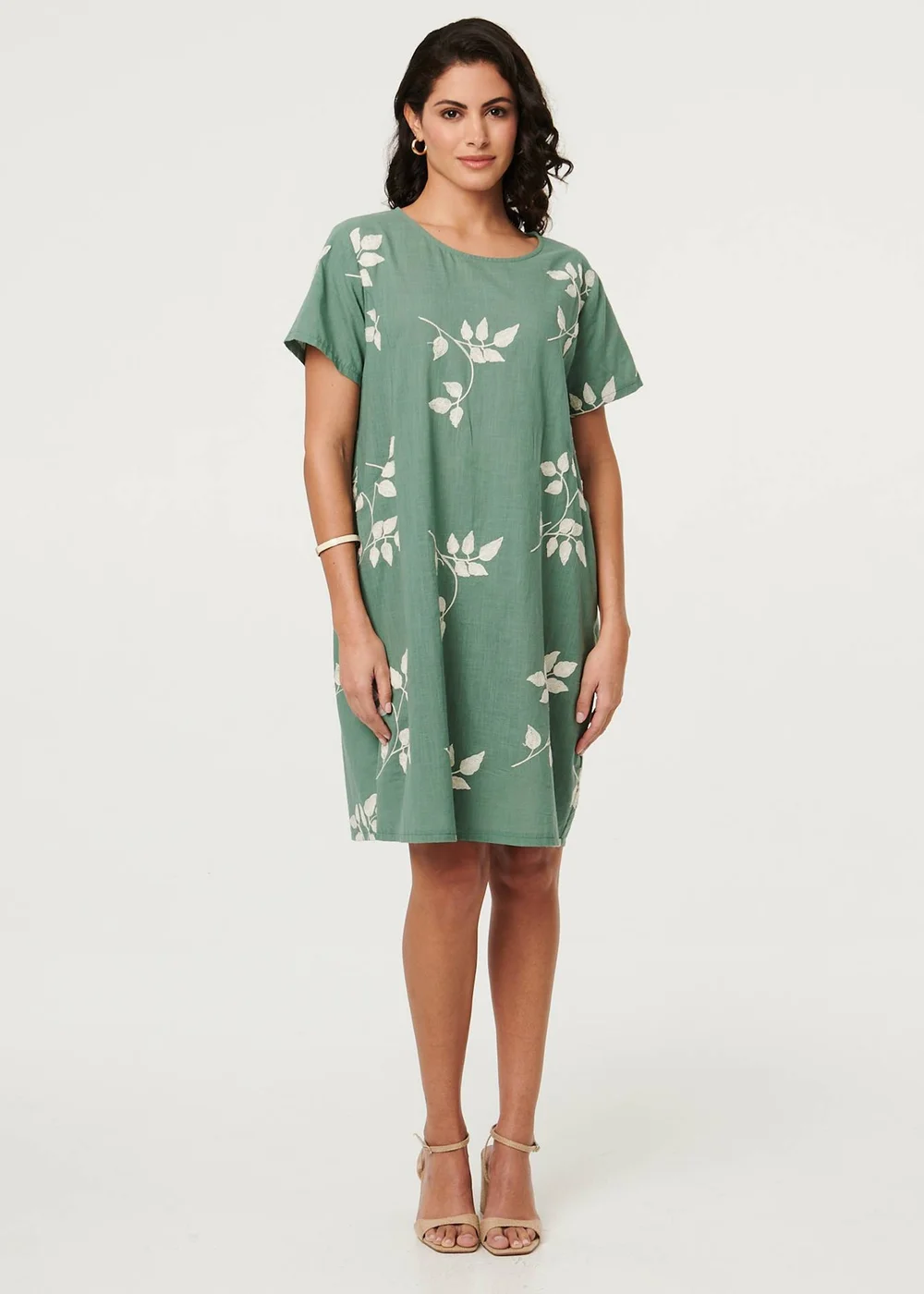 Izabel London Green Leaf Print Relaxed Knee Length Dress - 12 Image 1
