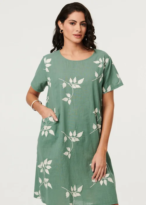 Izabel London Green Leaf Print Relaxed Knee Length Dress - 12 Image 2
