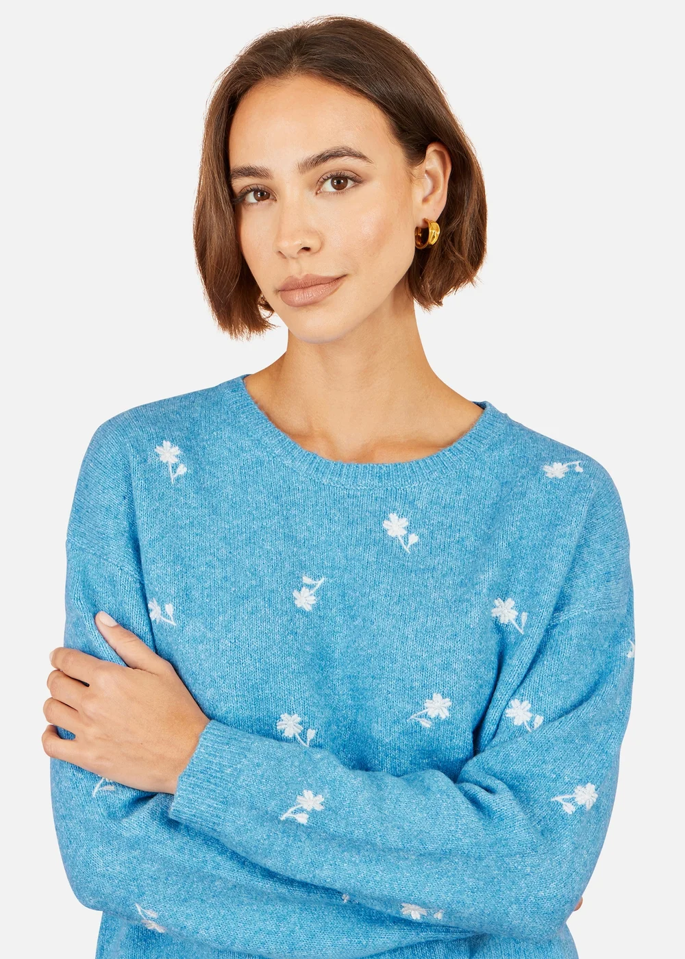 Yumi Blue Daisy Embroidered Relaxed Jumper - S Image 3