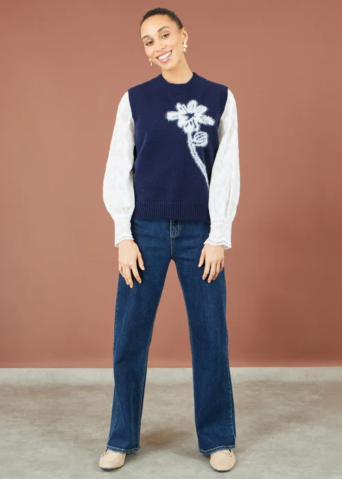 Yumi Navy Knitted Flower Sleeveless Jumper Vest - L Image 2