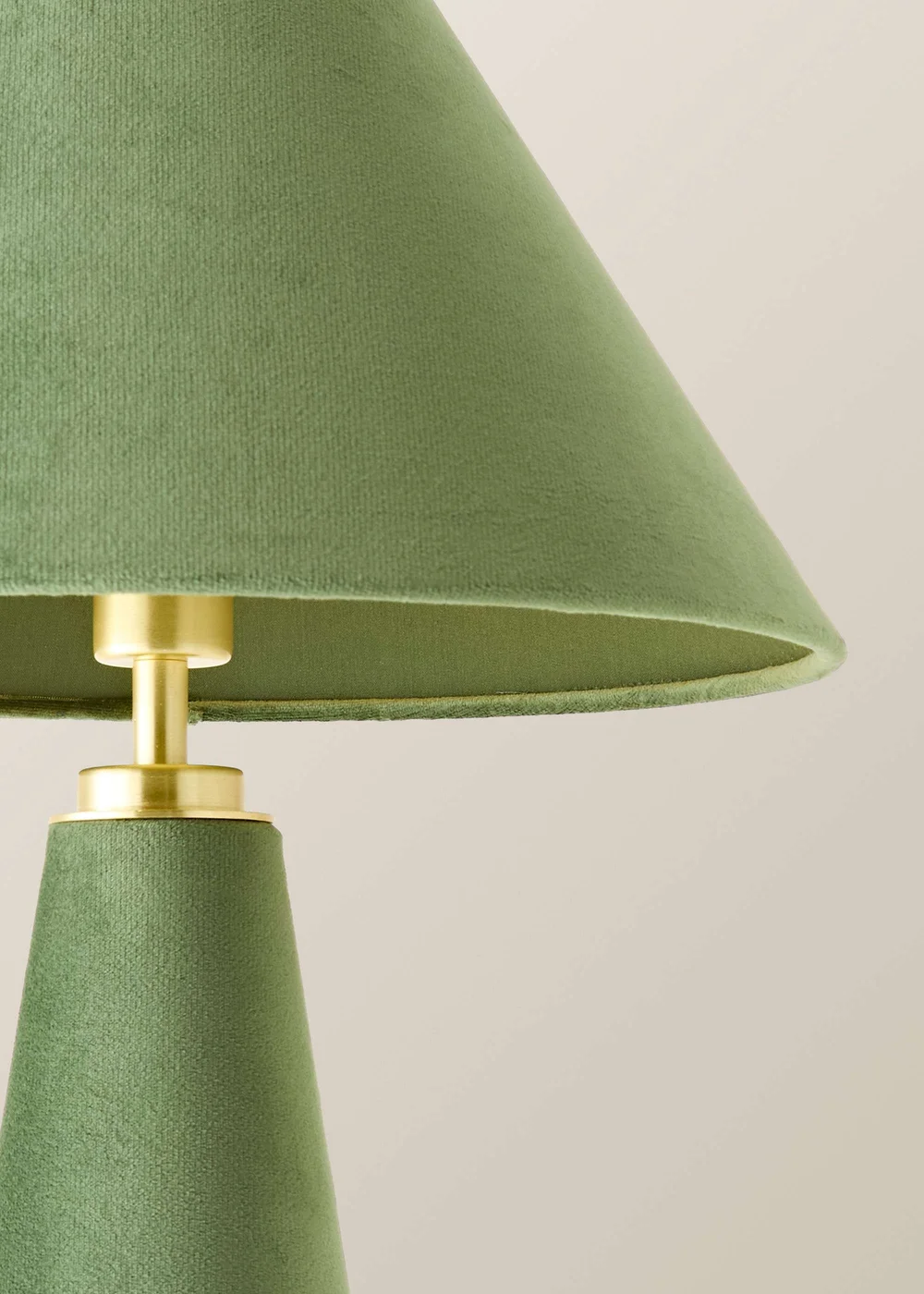ValueLights Martha Green Velvet Table Lamp With Warm White Bulb - One Size Image 4