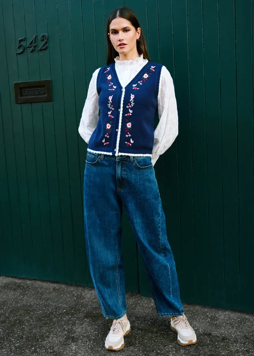 Yumi Navy Embroidered Knitted Waistcoat - S Image 3