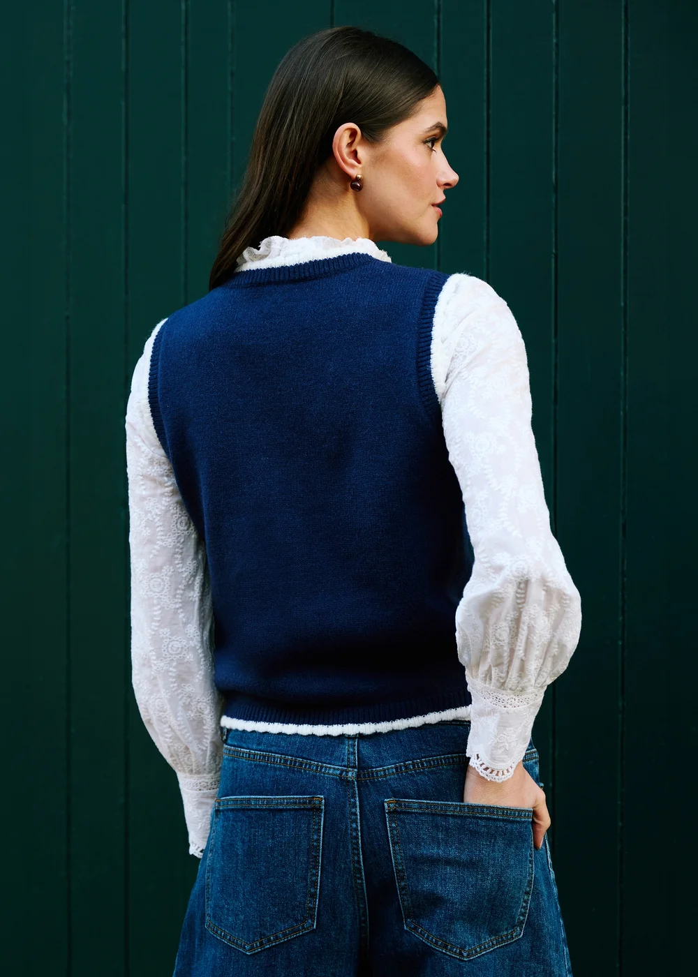 Yumi Navy Embroidered Knitted Waistcoat - S Image 5