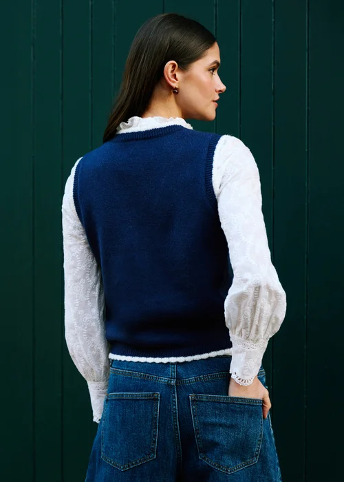 Yumi Navy Embroidered Knitted Waistcoat - S Image 5