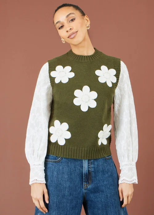 Yumi Green Flower Applique Knit Tank - M Image 1