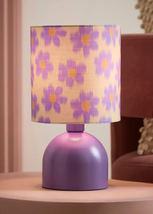 ValueLights Miley Pink Leopard Table Lamp With Warm White Bulb - One Size Image 1