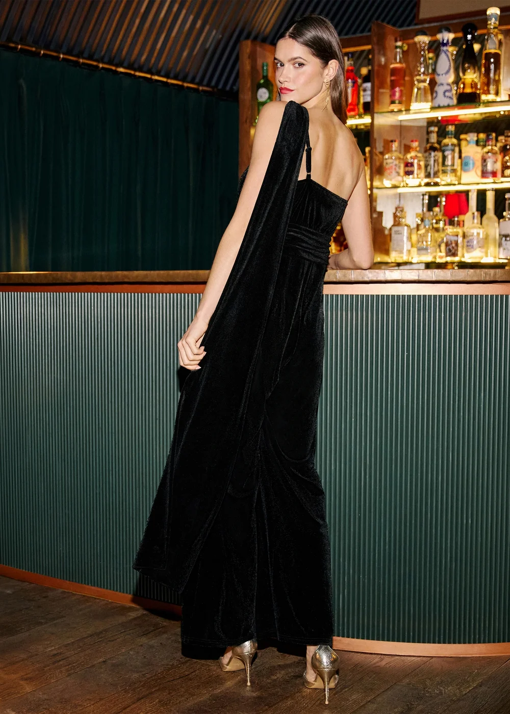 Yumi Black Velvet One Shoulder Jumpsuit With Scarf - 8 Image 3