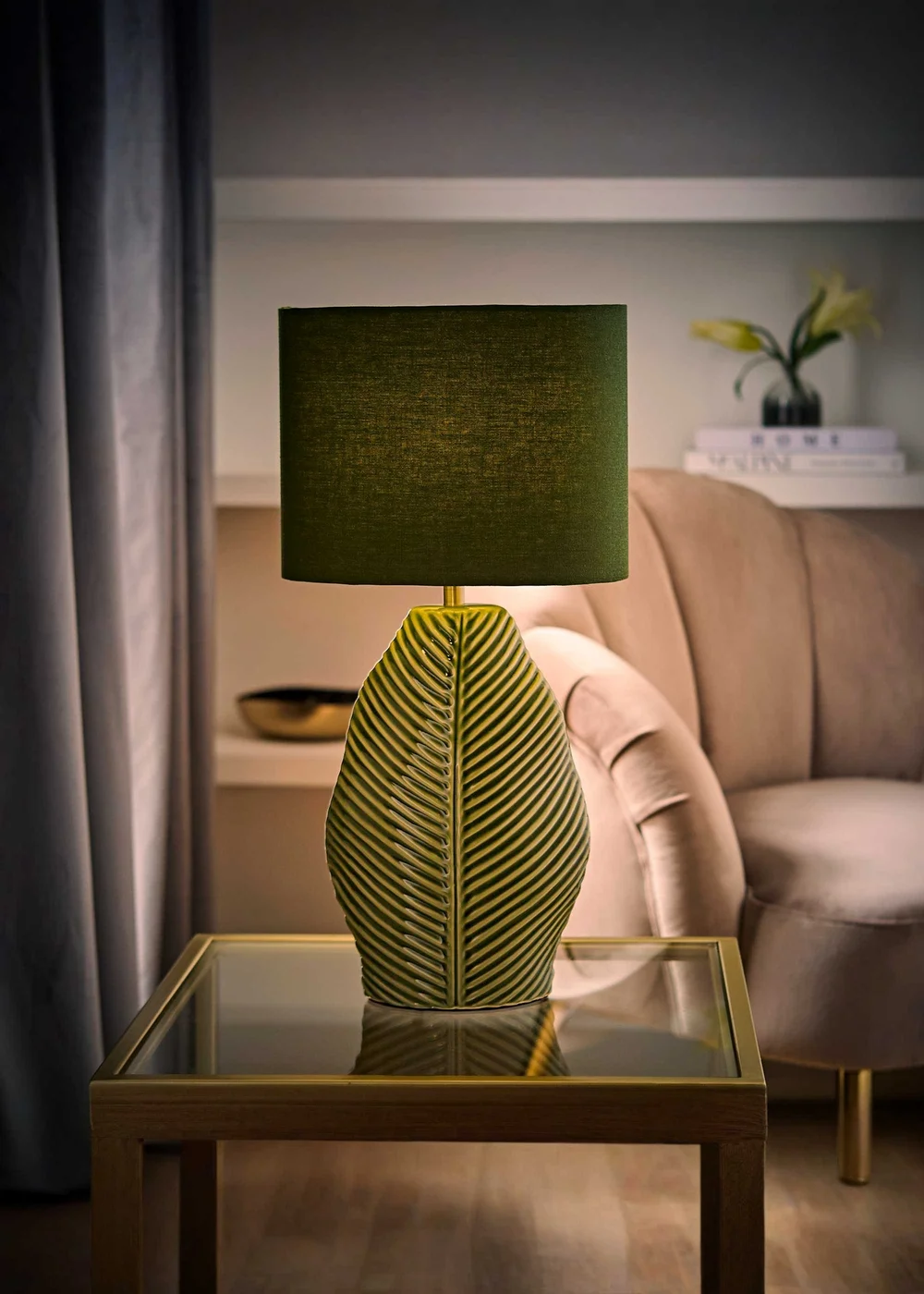 ValueLights Paloma Leaf Ceramic Table Lamp With Shade - One Size Image 2