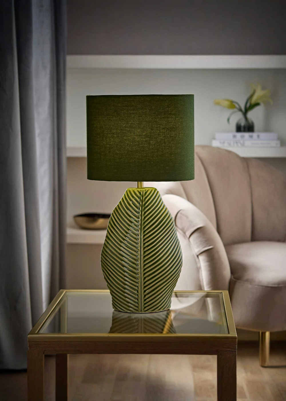 ValueLights Paloma Leaf Ceramic Table Lamp With Shade - One Size Image 1
