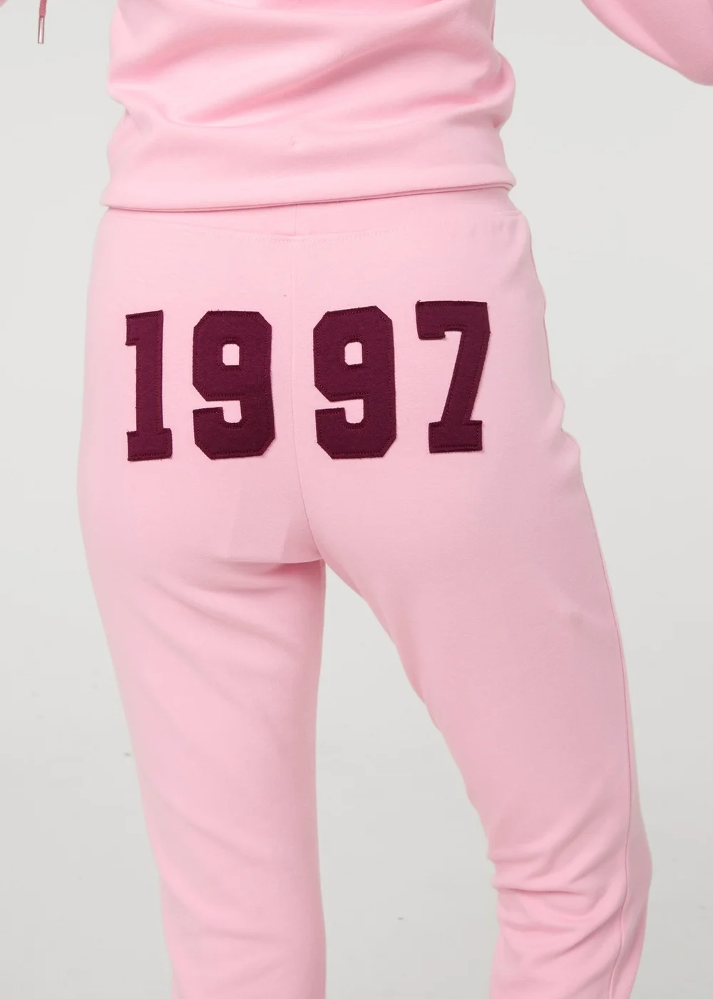 Pink Vanilla Pink 97 Pintuck Joggers - S Image 4