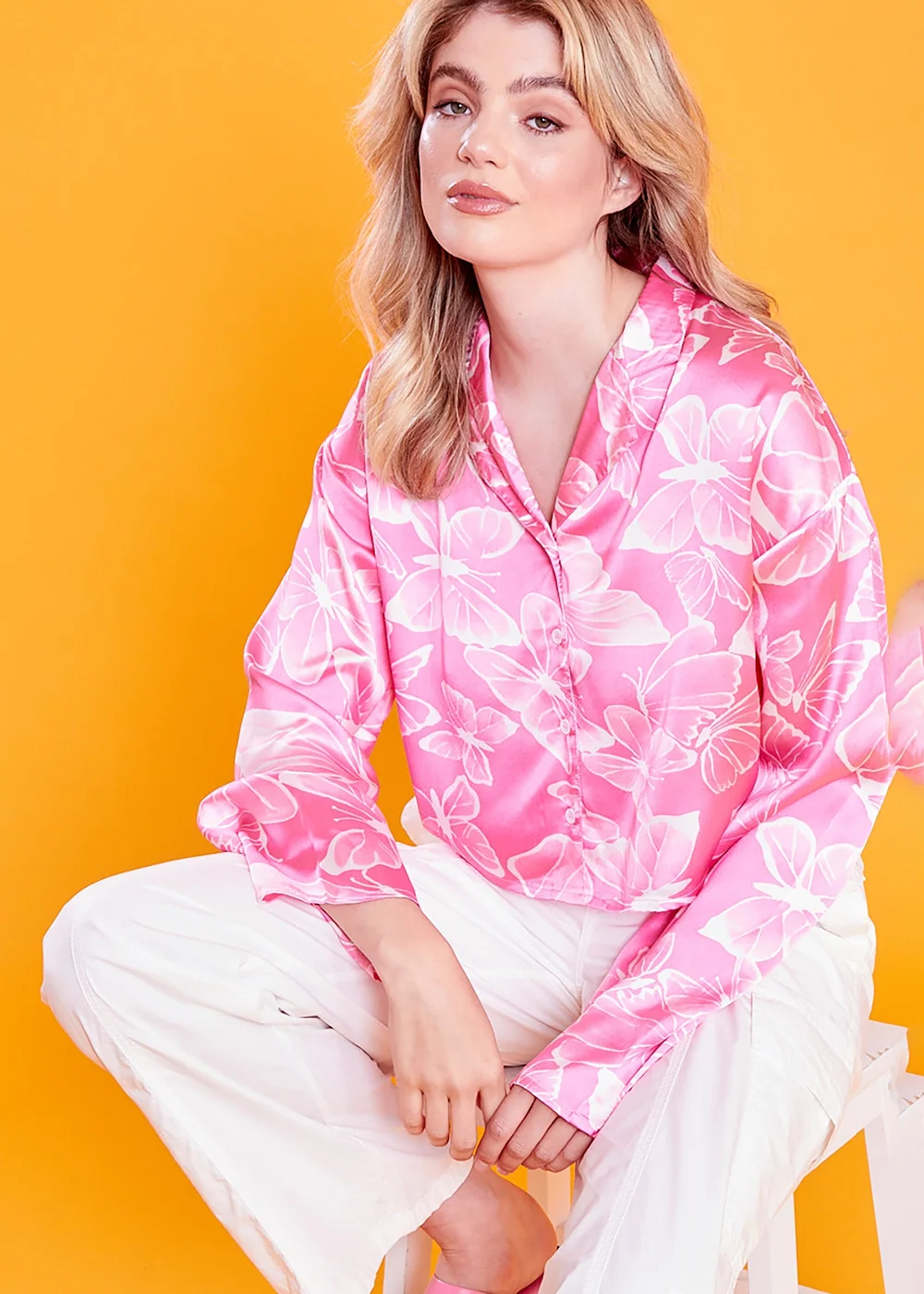 Neon Rose Pink Aurora Butterfly Satin Crop Shirt - M Image 3