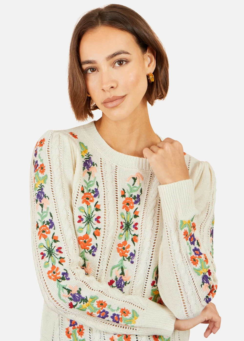 Yumi Floral Embroidery Cable Jumper - L Image 4