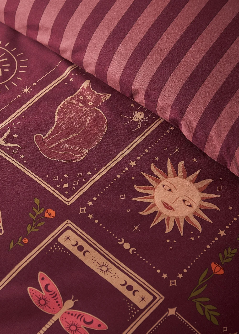 Catherine Lansfield Enchanted Witchcraft Reversible Duvet Cover Set Plum - Single Image 4