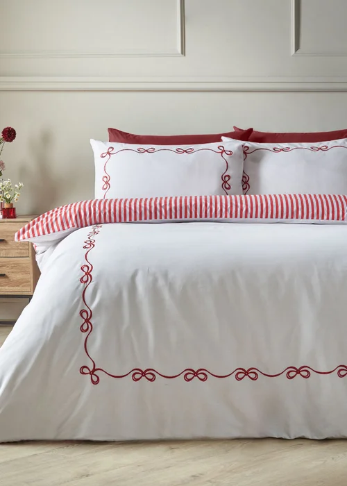 Catherine Lansfield Bow Embroidery Duvet Cover Set White / Red - Single Image 1