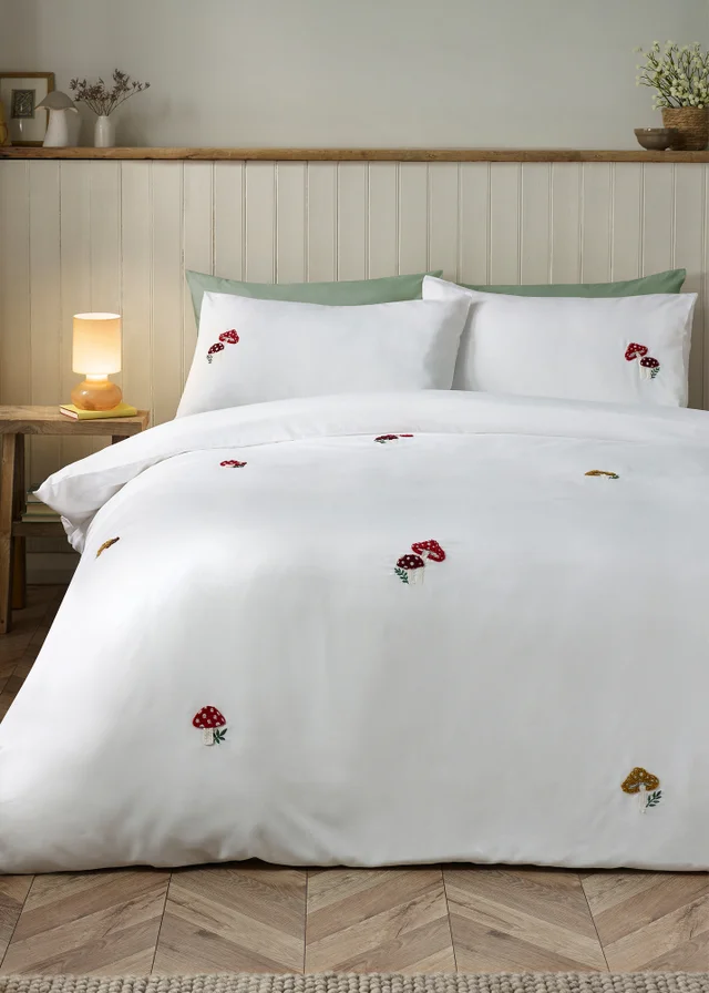 Catherine Lansfield Woodland Crochet Embroidered Duvet Cover Set White